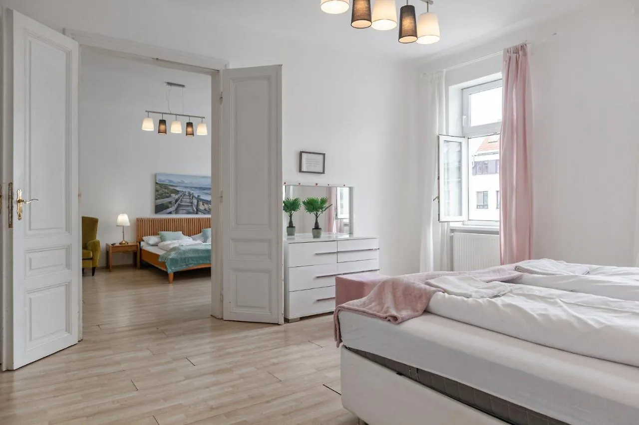Stylish 2Br Apartment Near Matzleinsdorfer Platz Vienna 0*,