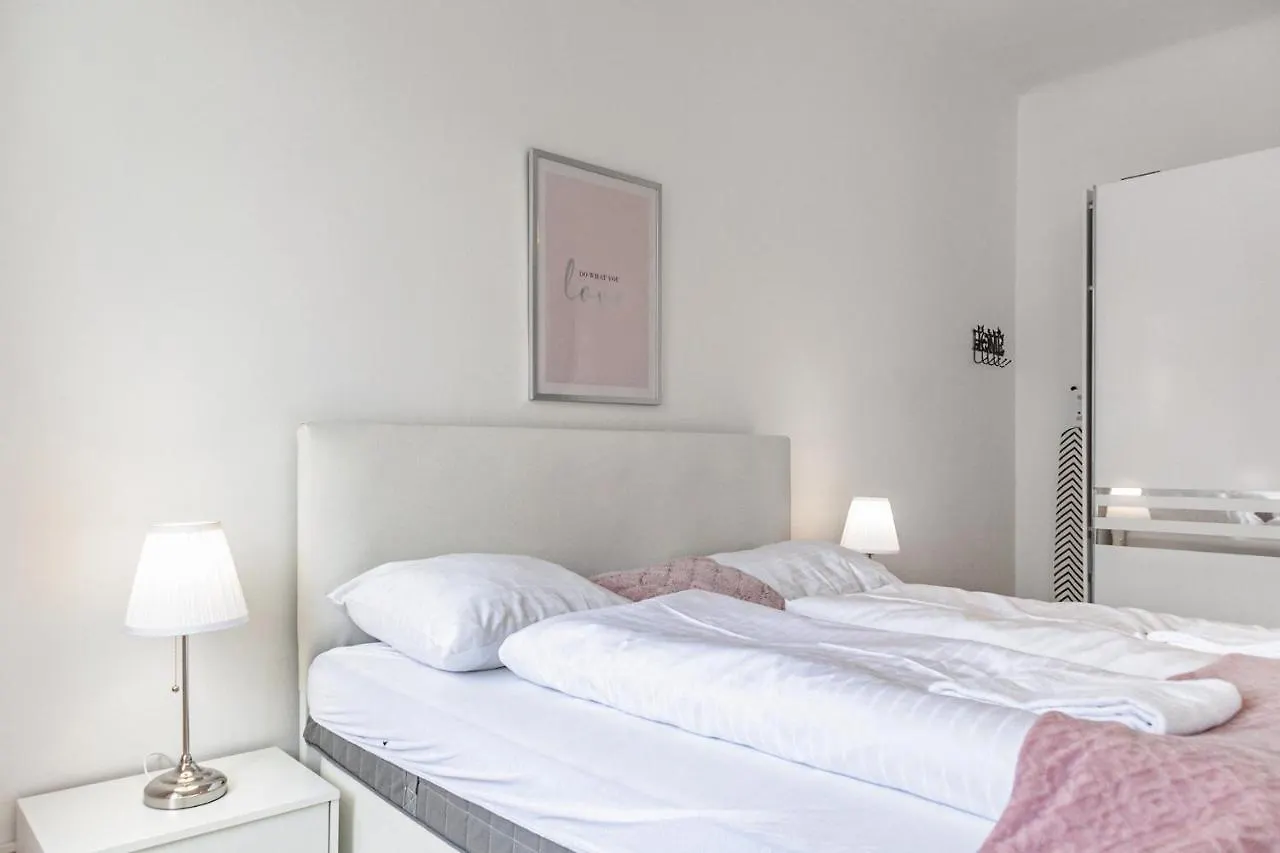 Stylish 2Br Apartment Near Matzleinsdorfer Platz Vienna 0*,